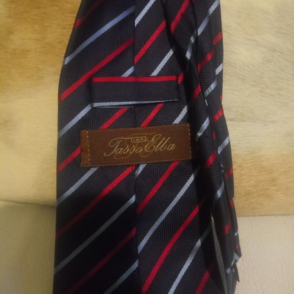 Men Tie $6ea 4/$20 - Picture 2 of 3